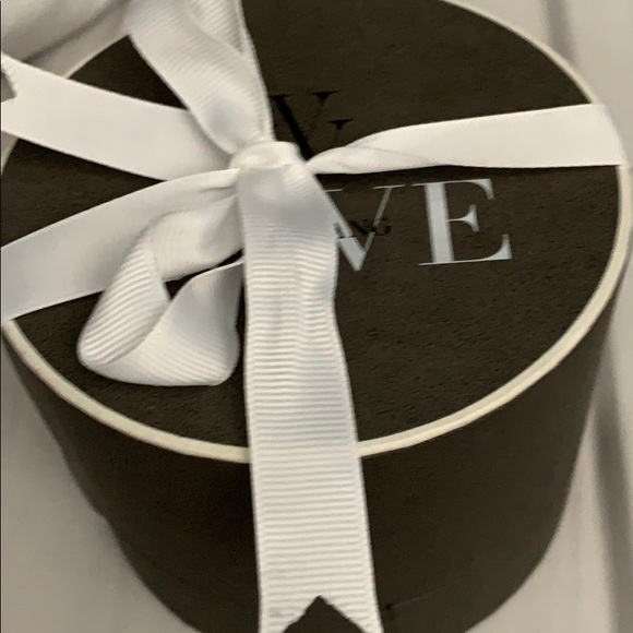 Vera Wang love collection 1.7 CT TW 14k gold. - Picture 1 of 6